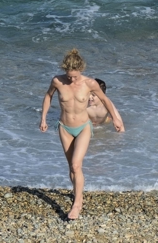 naked Vanessa paradis